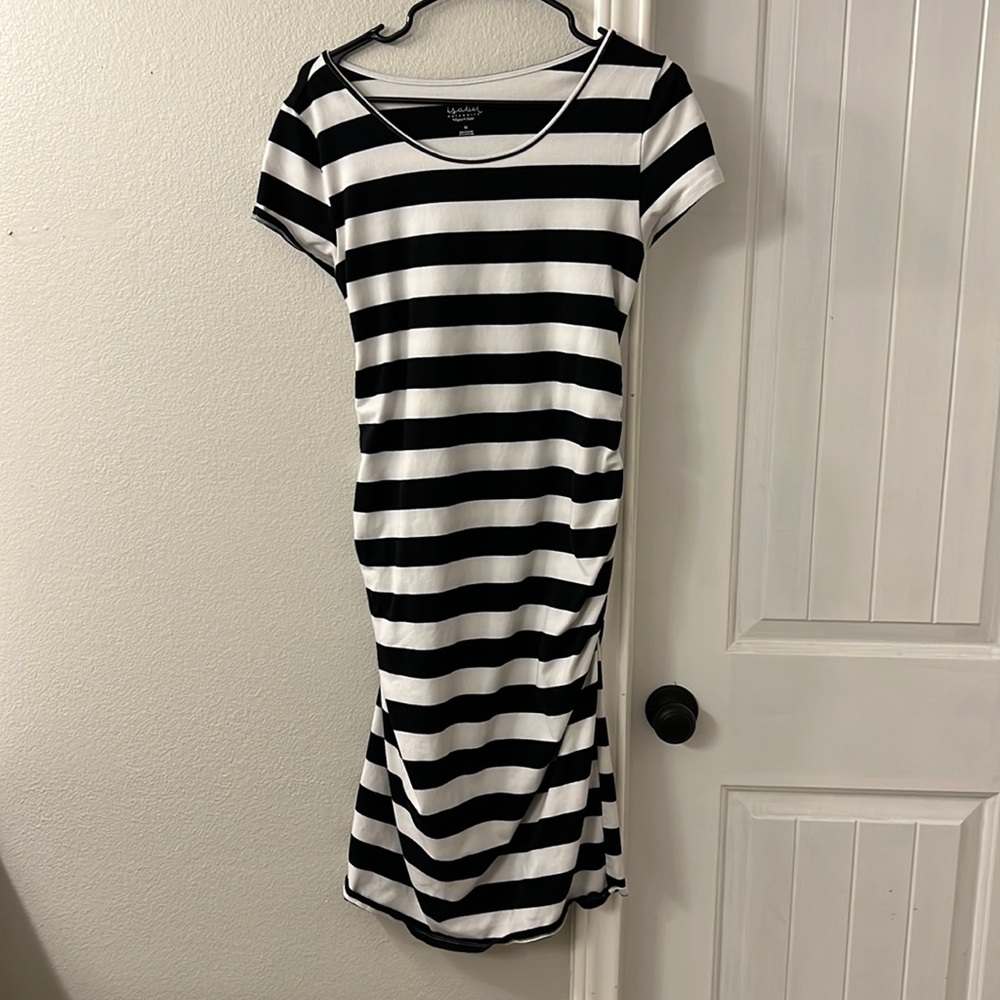 Isabel maternity dress